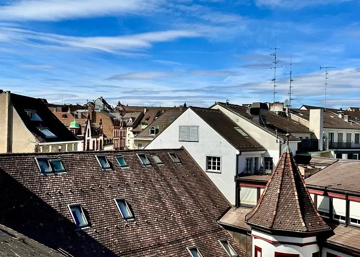 City Center Rooftop Studio With Oldtown View
